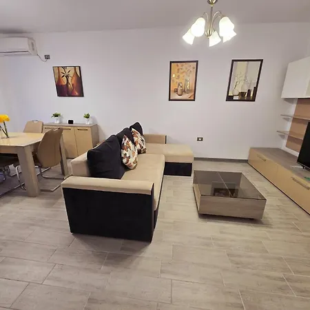 Sea View Gorgeous - Azizi 5 M Deplaja *