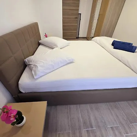 Sea View Gorgeous - Azizi 5 M Deplaja *