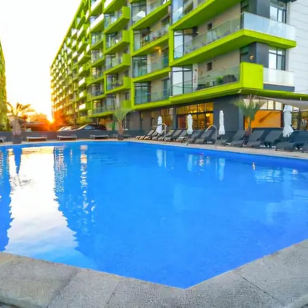 Apartament Sea View Gorgeous - Azizi 5 M Deplaja