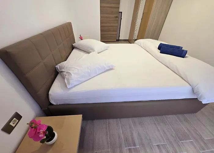 Sea View Gorgeous - Azizi 5 M Deplaja *